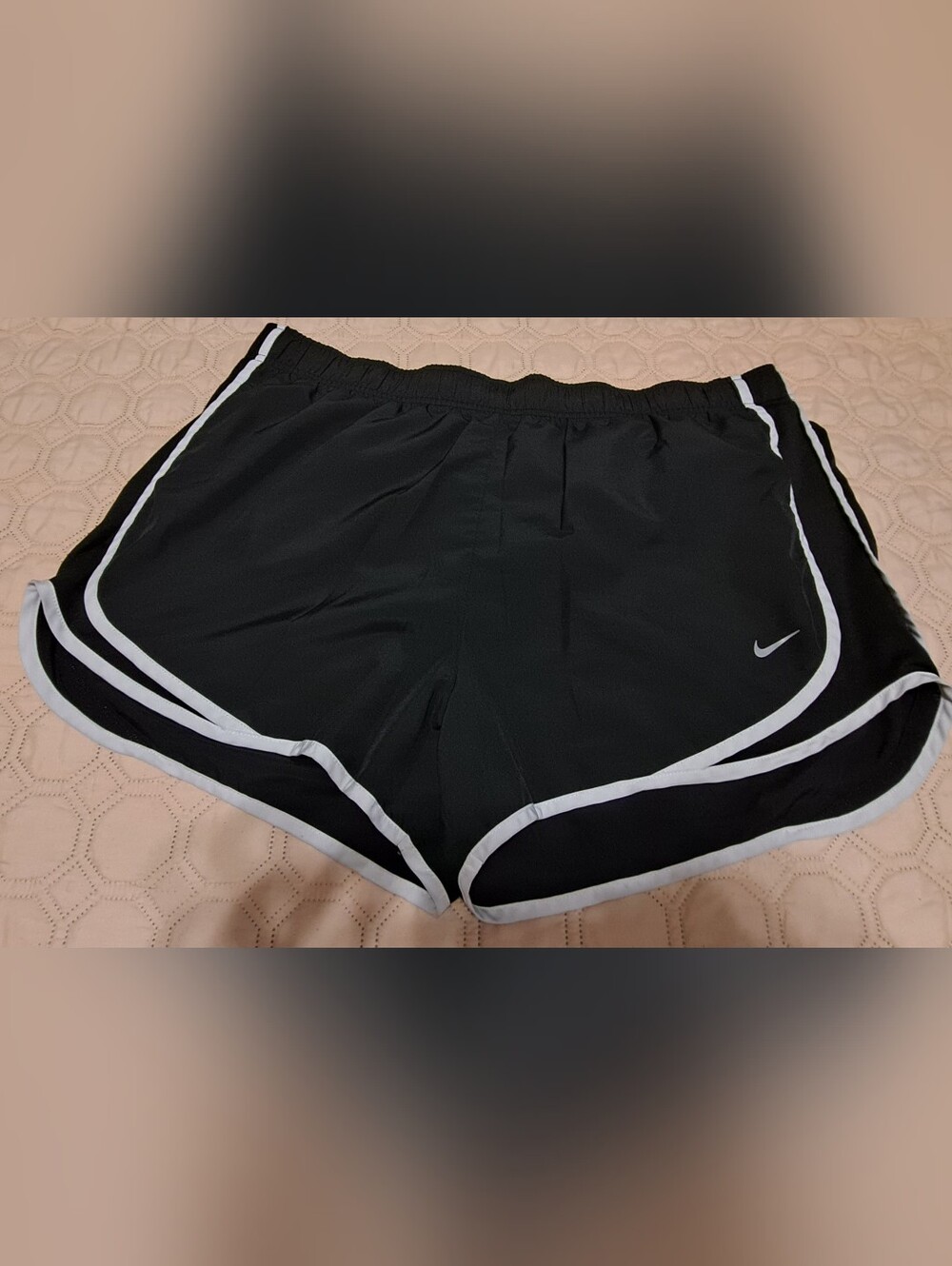Nike Women's Black Athletic Shorts with White Piping Sz XXL